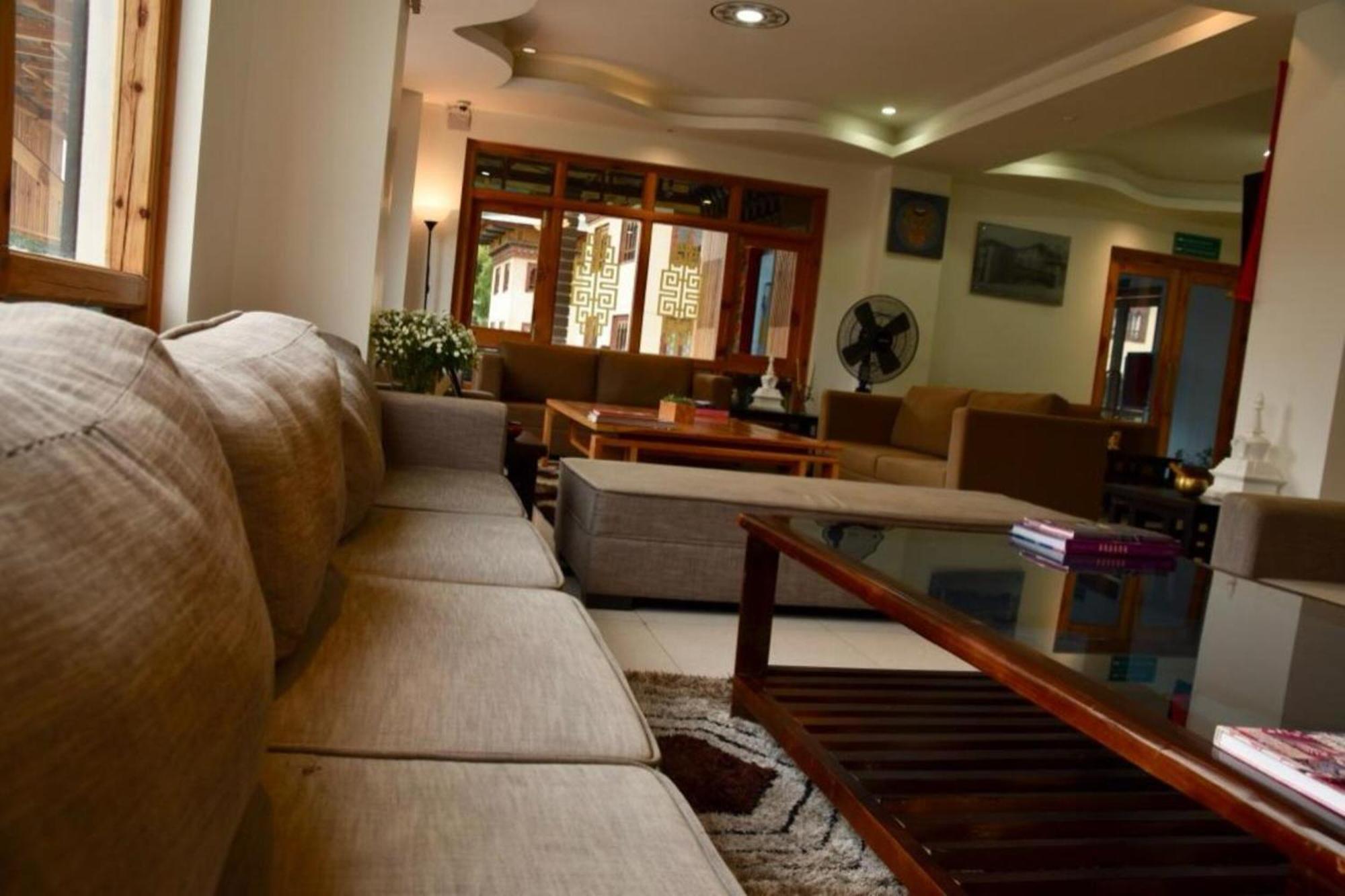 Hotel Damisa ทิมพู ภายนอก รูปภาพ