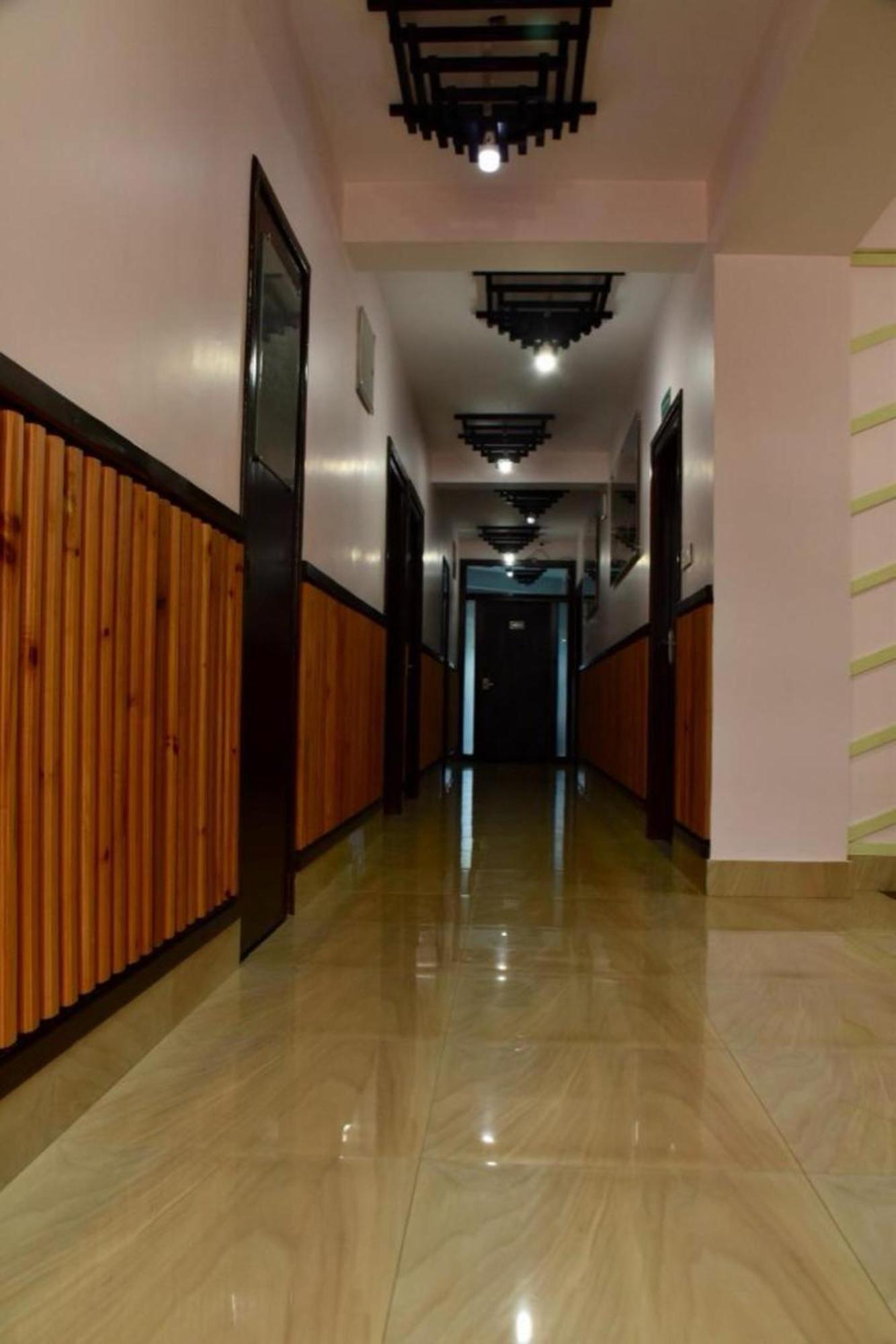 Hotel Damisa ทิมพู ภายนอก รูปภาพ
