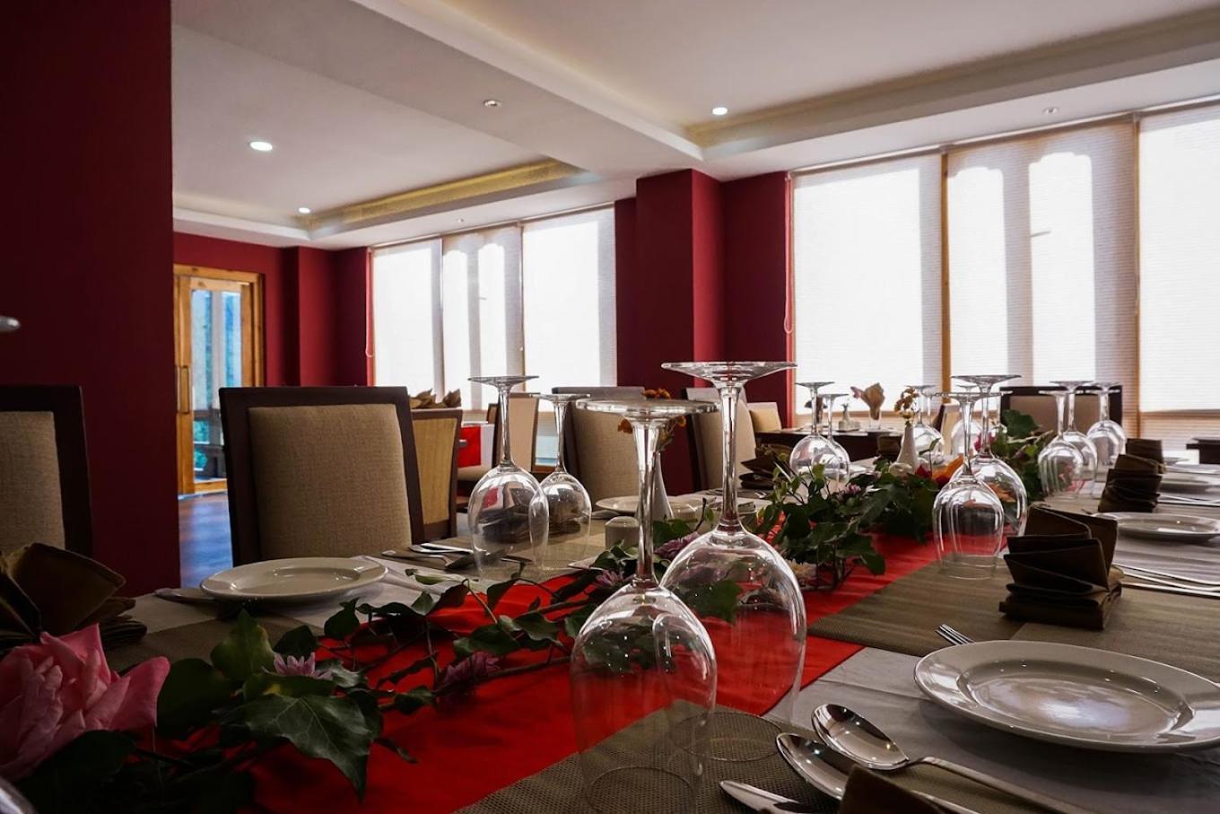Hotel Damisa ทิมพู ภายนอก รูปภาพ